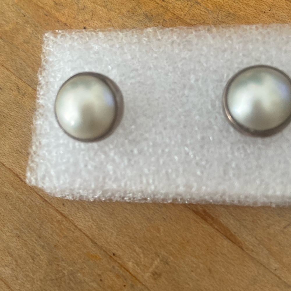 Pearl and silver button earrings